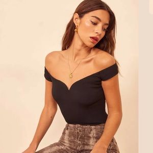 Reformation Off the Shoulders Black Top US6 ($148)